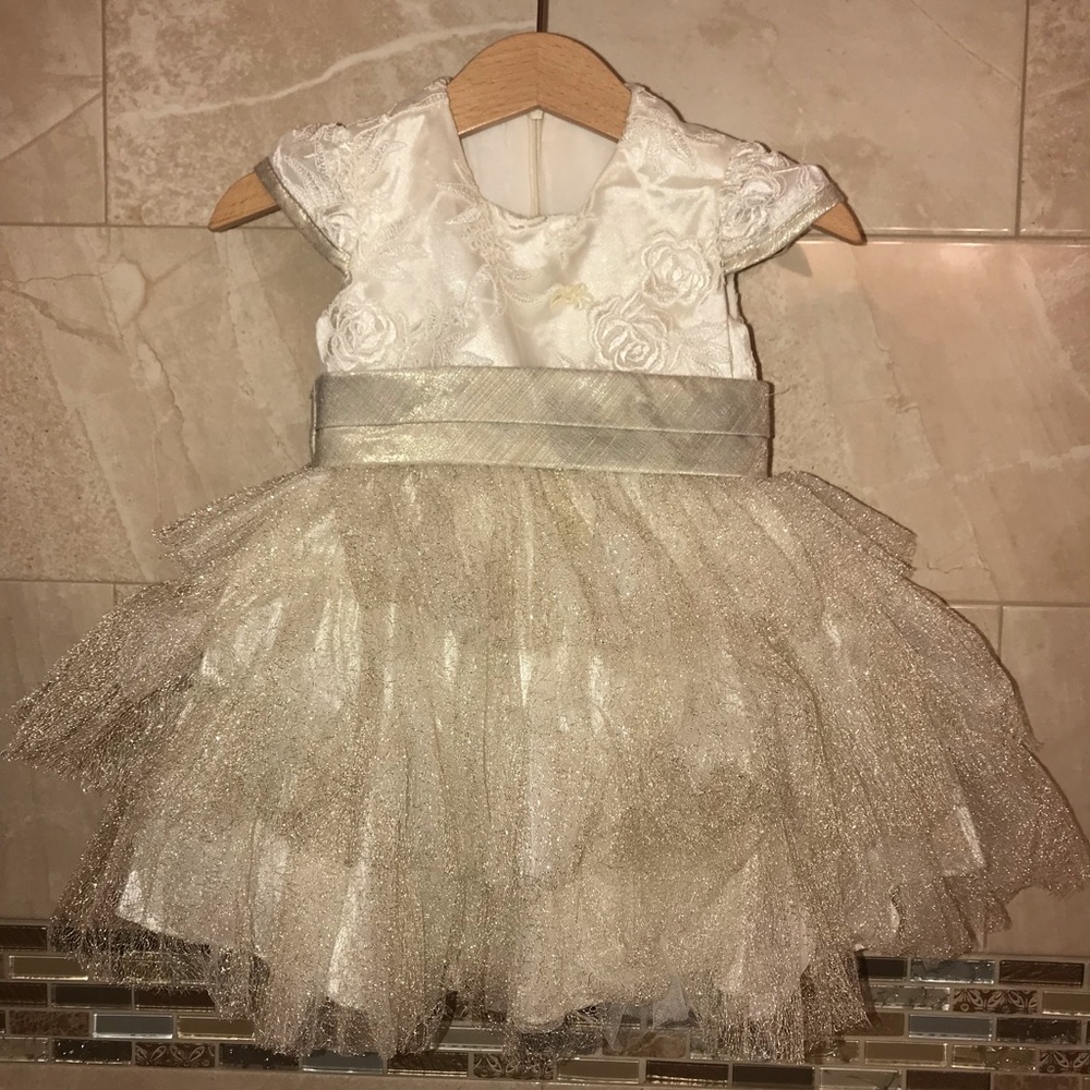 Baby dress - Picture 2 of 3